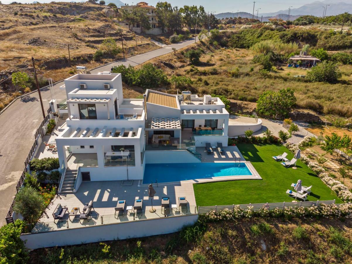 Eolia Iconic Villa, Walking Distance To The Beach, By Thinkvilla Πάνορμος Εξωτερικό φωτογραφία